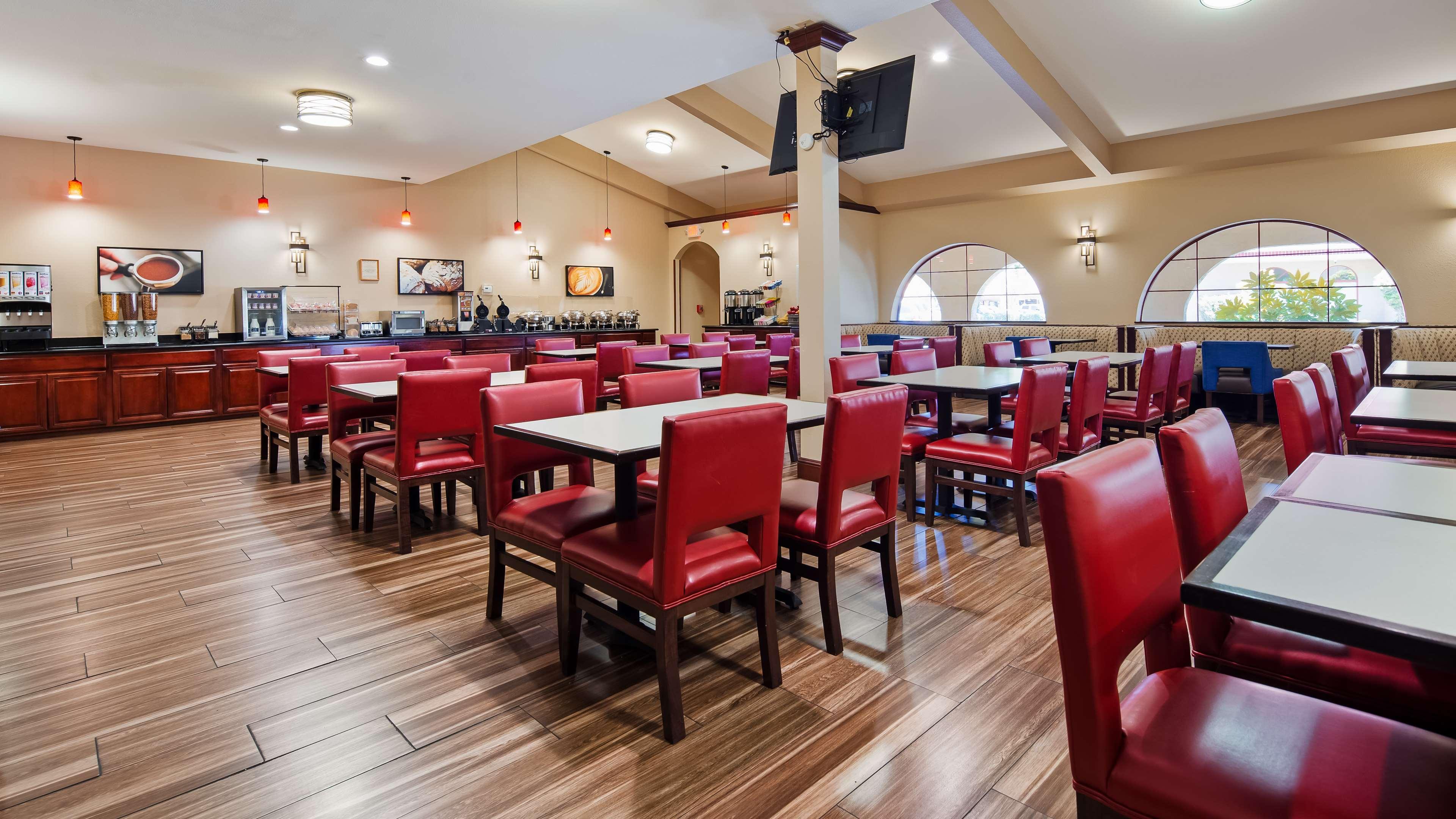 Best Western Plus Waco North Екстер'єр фото