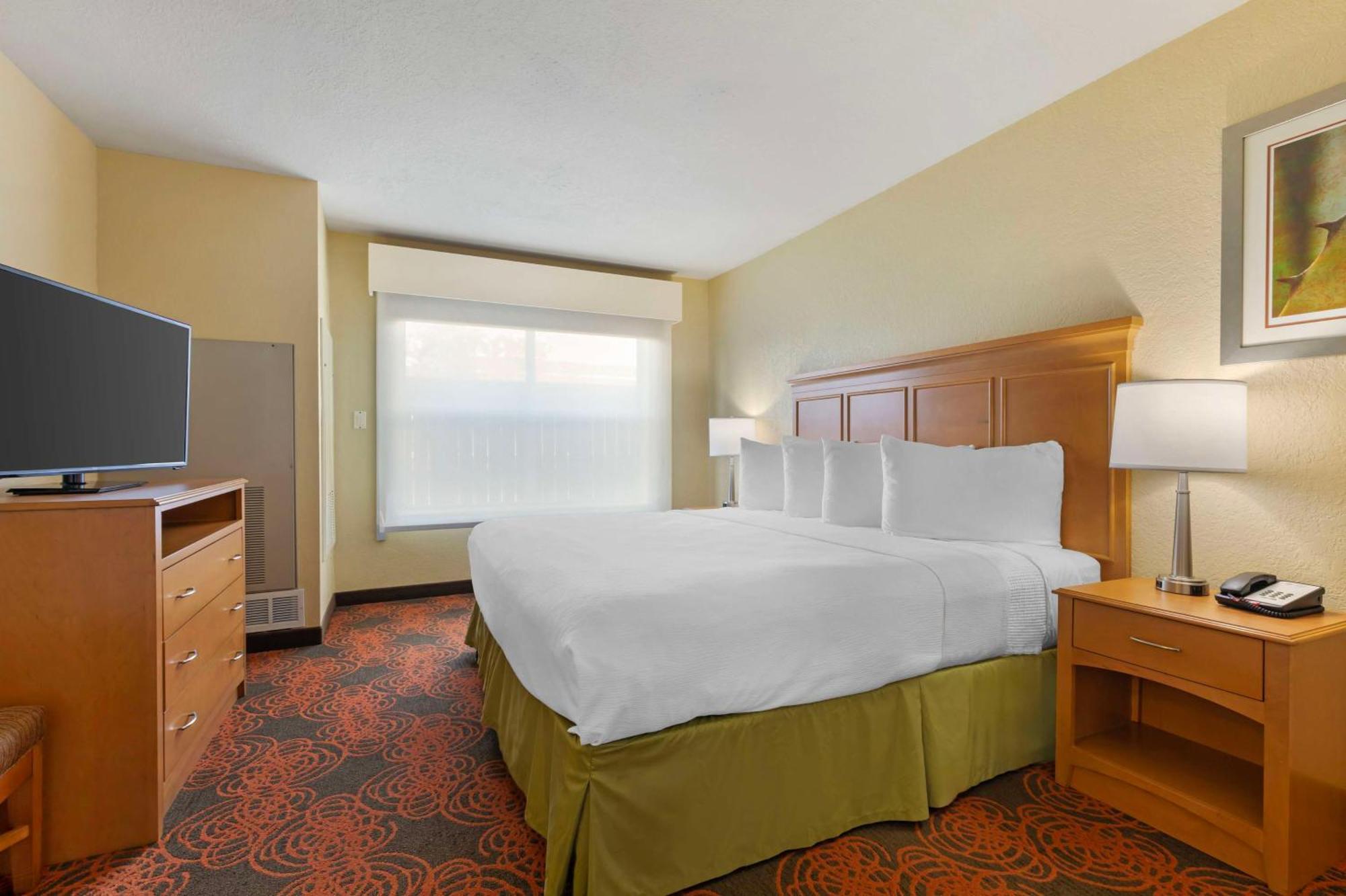 Best Western Plus Waco North Екстер'єр фото