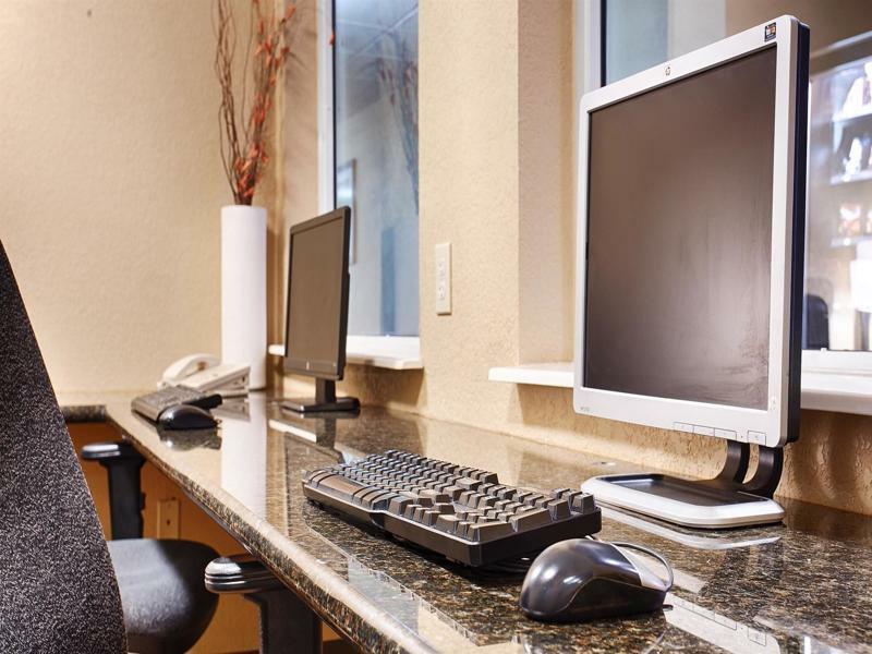 Best Western Plus Waco North Екстер'єр фото